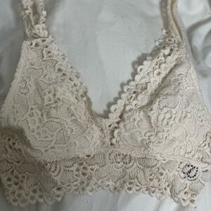 Lace Bralette in Cream